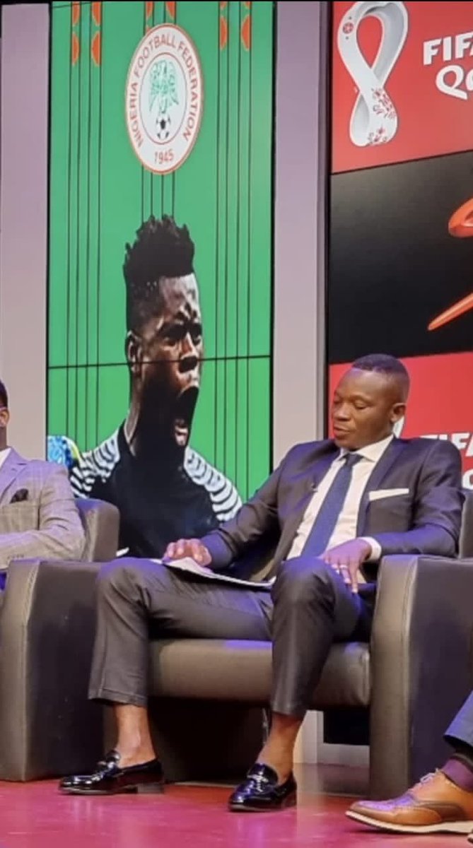johnpaintsiljp4's tweet photo. Pleasure in the job puts perfection in the work. @SuperSportTV @ghanafaofficial @IAmOkocha @FrenzziiiBull #WorldCupQualifiers https://t.co/LjxiecVUTH