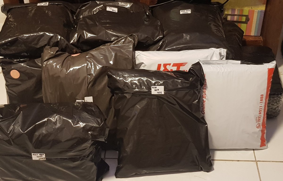 PopRachaMNL's tweet photo. parcels that will be shipped tomorrow^^ thank you ❤

#PopRachaUpdates
#ProofRachaPRMNL https://t.co/fKSKLH5lWd