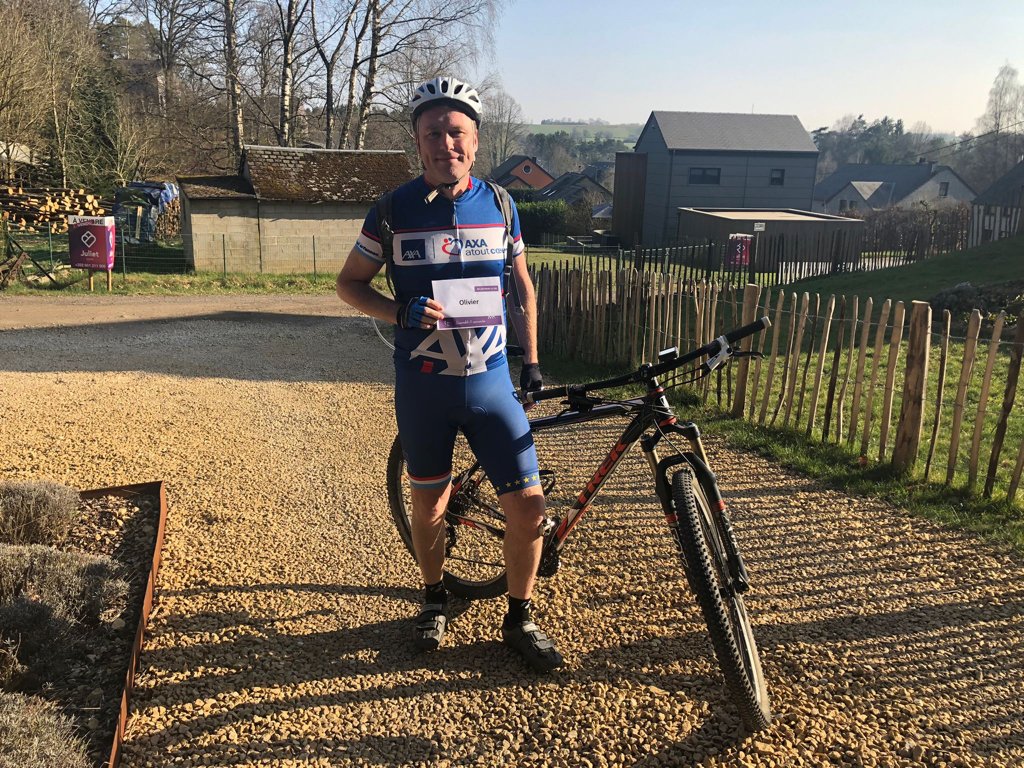 AXALuxembourg's tweet photo. ☀️Les collaborateurs et agences d' @AXALuxembourg et @AXAWealthEurope  continuer de marcher, courir ou pédaler pour le #Relais2022Lux de la @FondationCancer 🥰 Quelques clichés de ce dimanche matin. https://t.co/LklBewkjqP