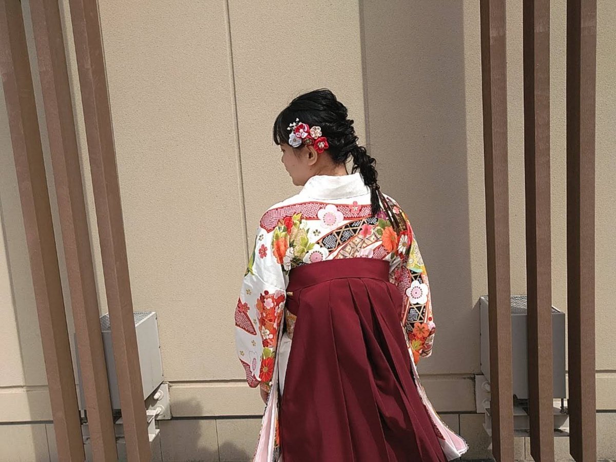 flowers_jam_'s tweet photo. 卒業しました

#大学卒業 https://t.co/upOFV3gd9K