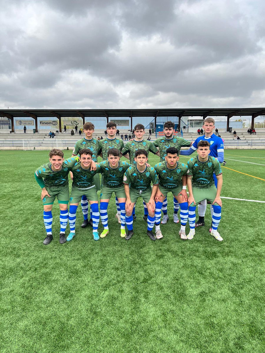 UDLaCruz's tweet photo. Nuestros 11 guerreros!!
💚💪🏼⚔️ https://t.co/bowlZoOpMm