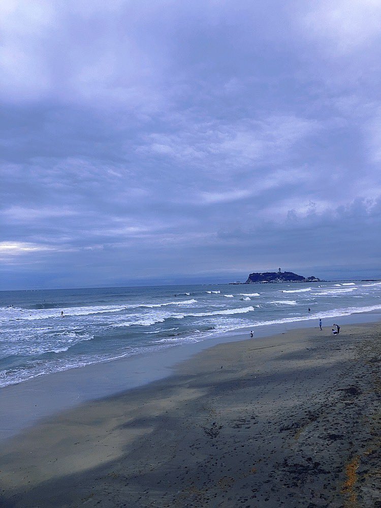 flashlpoint's tweet image. @七里が浜 への字にお邪魔しました🙏胸～肩 setはややつながり気味頭位
流れ入ってややハード💦

連休最終日　鎌倉山の桜は美しく、湘南の春のうねりに乗れた事に感謝　この時期の鎌倉の空気感がとても好きです