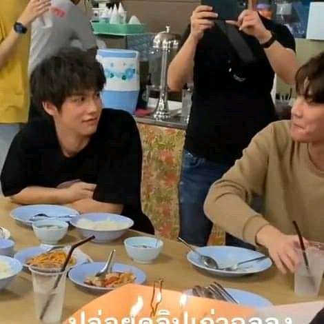 hobseng2one81's tweet photo. #dew_jsu : "Dreams come true"

Dew shy smile tho😆 i feel you dew~i feel you 555

#ดิวไบร์ท
#bbrightvc
@bbrightvc
@dew_jsu https://t.co/fMMbX2s1iA