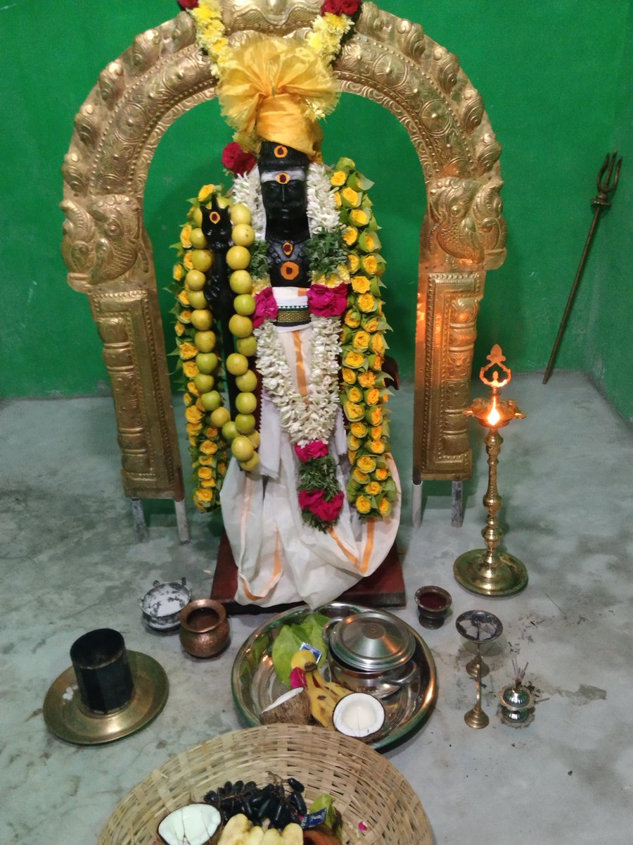 ShankarTrust's tweet photo. @kshetrapalas @punarutthana 

5 Grahma Devatha Temples Seeking Monthly Contribution

Shri Karuppanna Swamy, Muneeswarar, Noondi Karuppar, Lada Sannasi Siddhar, Aadhi Moonor

Rs. 3000 X 5 Temples = 15 k

Kindly DM for Extend Support

https://t.co/vwScBmWyRq https://t.co/jqQQWooZqd