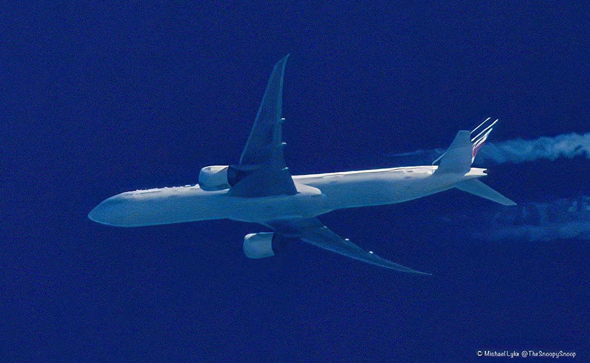 TheSnoopySnoop's tweet image. Couple of OTT’s this morning over Belfast

#LH453 A350 Lufthansa D-AIXC
39,000ft
Routing Los Angeles - Munich

#AF66 B777 Air France F-GSQV
32,000ft
Routing Paris - Los Angeles

#Avgeek #Planespotting #Nikon #aviationphotography