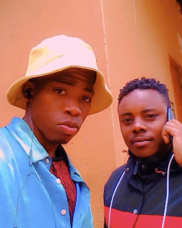 deejaybash_ug's tweet photo. Happy Sunday lovelies 🥰
#sun24April
#djbashexperienceSn3 https://t.co/cCQpBPbkTI