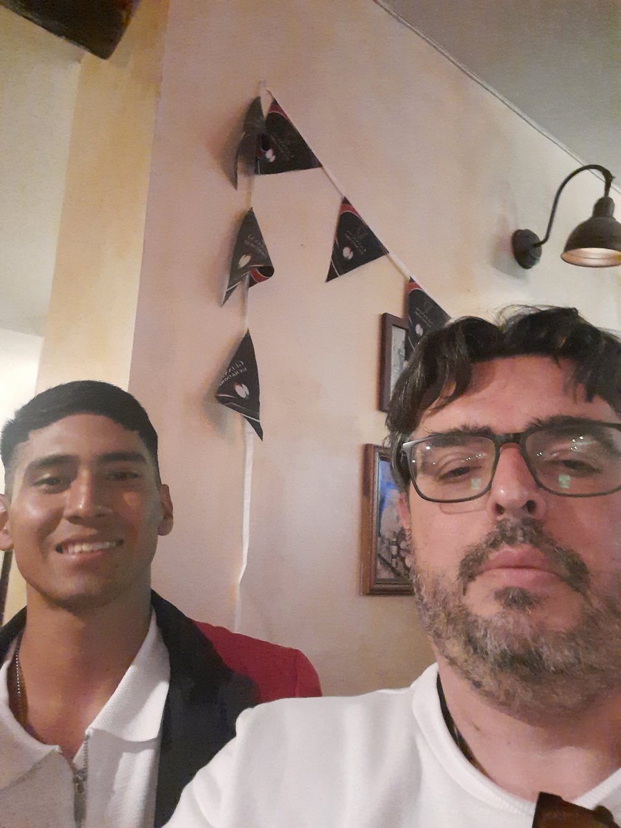 pdmt1972's tweet photo. @Sophiagibson104 Hi how are u im david morales i speak 6 languagues  degree electronics  34 608934139  valencia spain if u want to contact im spanishman https://t.co/24WclBHsAR