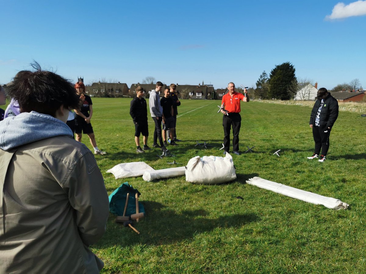 RoninExplorers's tweet photo. @RedRoseCamp @chorleyexplorer @ChorleyDC Chorley District Contingent #teambuilding #youthshaped #explorerscouts #redrose2022 @WestLancsScouts https://t.co/xJTuUOuFJY