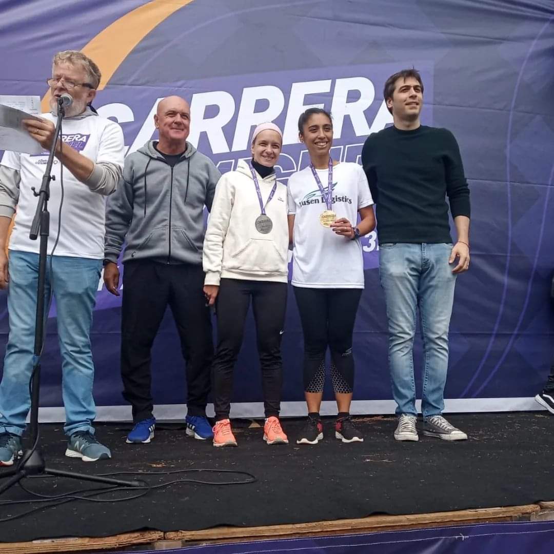 LucasTundisOK's tweet photo. Un agradecimiento especial a todo el equipo de Quilmes Deportes  por su compromiso constante para llevar a los más alto al deporte municipal 💪

#DeportesQuilmes 
Gestión @mayrasmendoza https://t.co/2m7xW7eaU3