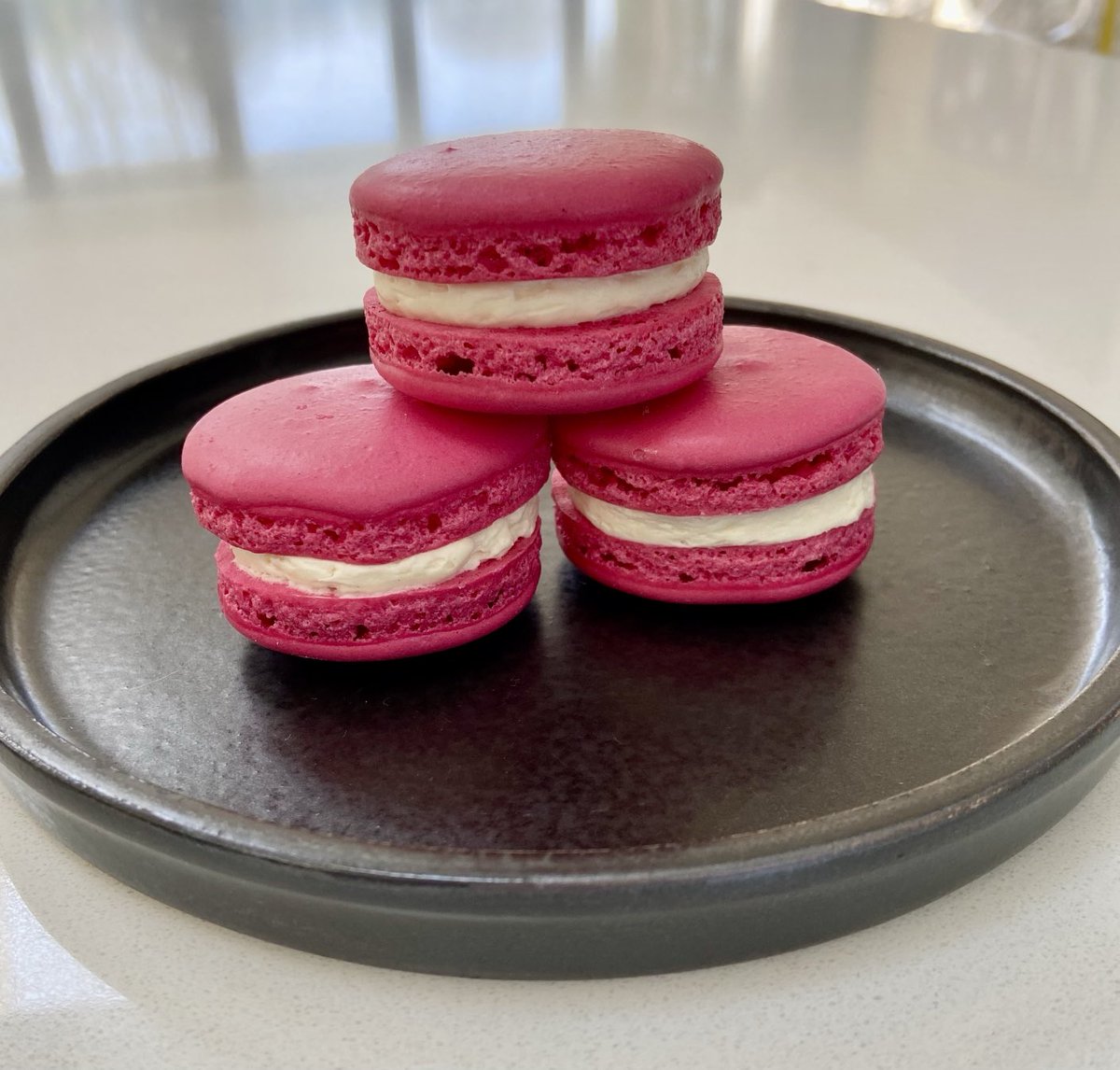 KitchenMaine's tweet photo. Vanilla and Rose macarons. Macaron masterclass  #french #macarons #baking https://t.co/xlR5yXqHd8
