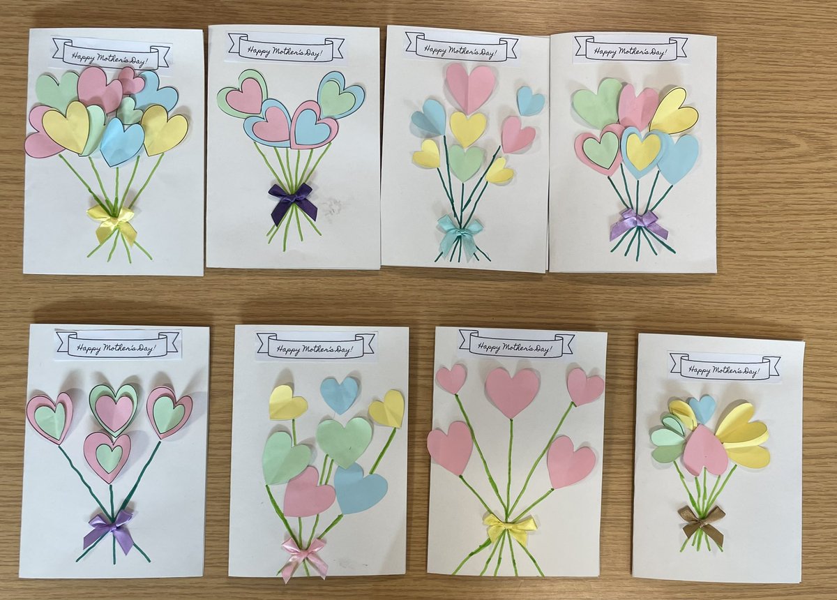 WPSYr4Melyn's tweet photo. Happy Mother’s Day to all our special ladies! Love how unique our cards are💗💐 #MothersDay #MothersDay2022 #expressiveartsWPS @WillowtownPri https://t.co/FHEt8GY3E0