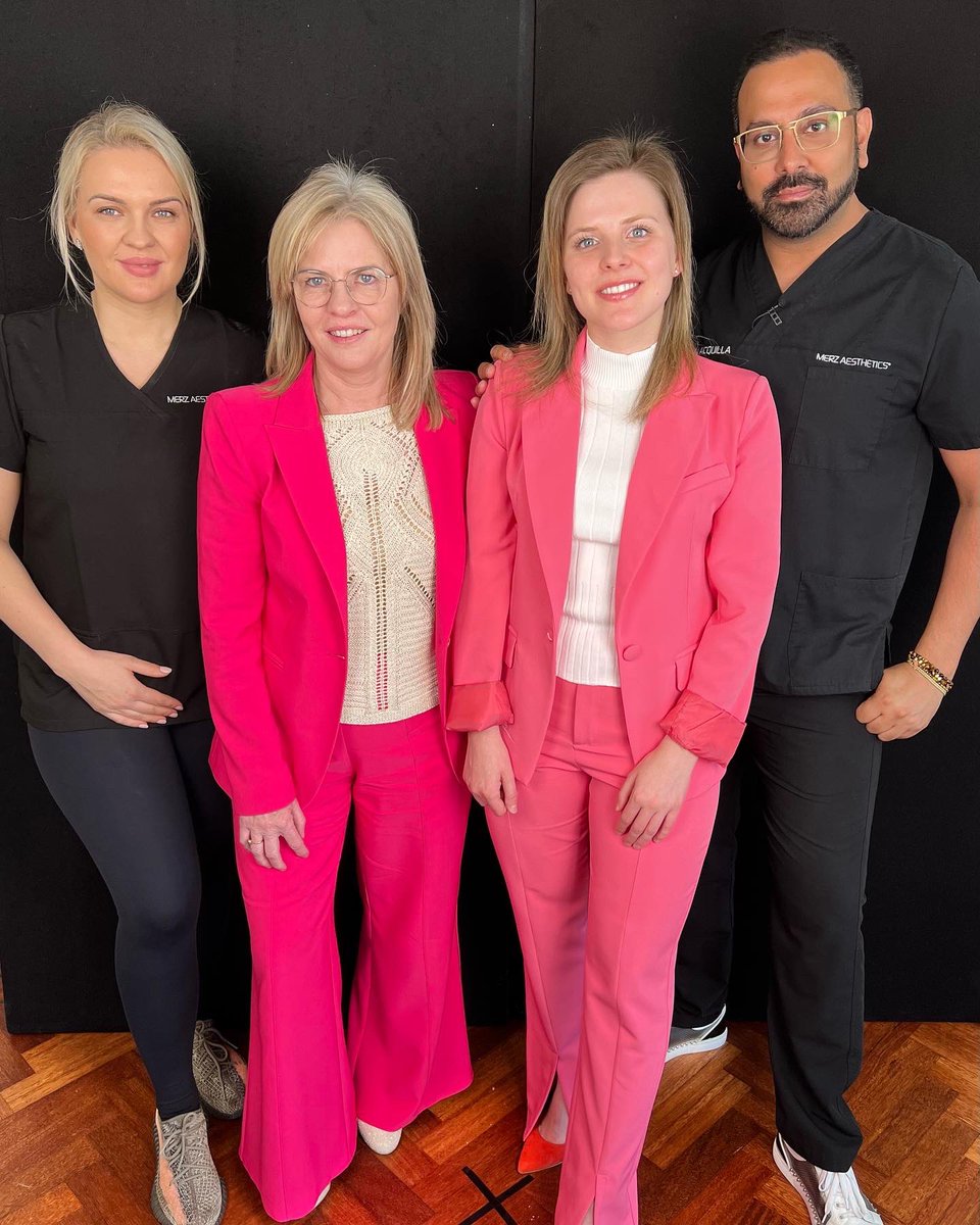 Well that was one hell of a 24hrs in Amsterdam 🥰 filming for <a href="/imcascongress/">IMCAS</a> with our beautiful mothers and daughters 🎥💉👭🏼 and catching up with my twin brother @drjanivanloghem ❤️ see you all in Monaco @amwcconference 🚁🇲🇨