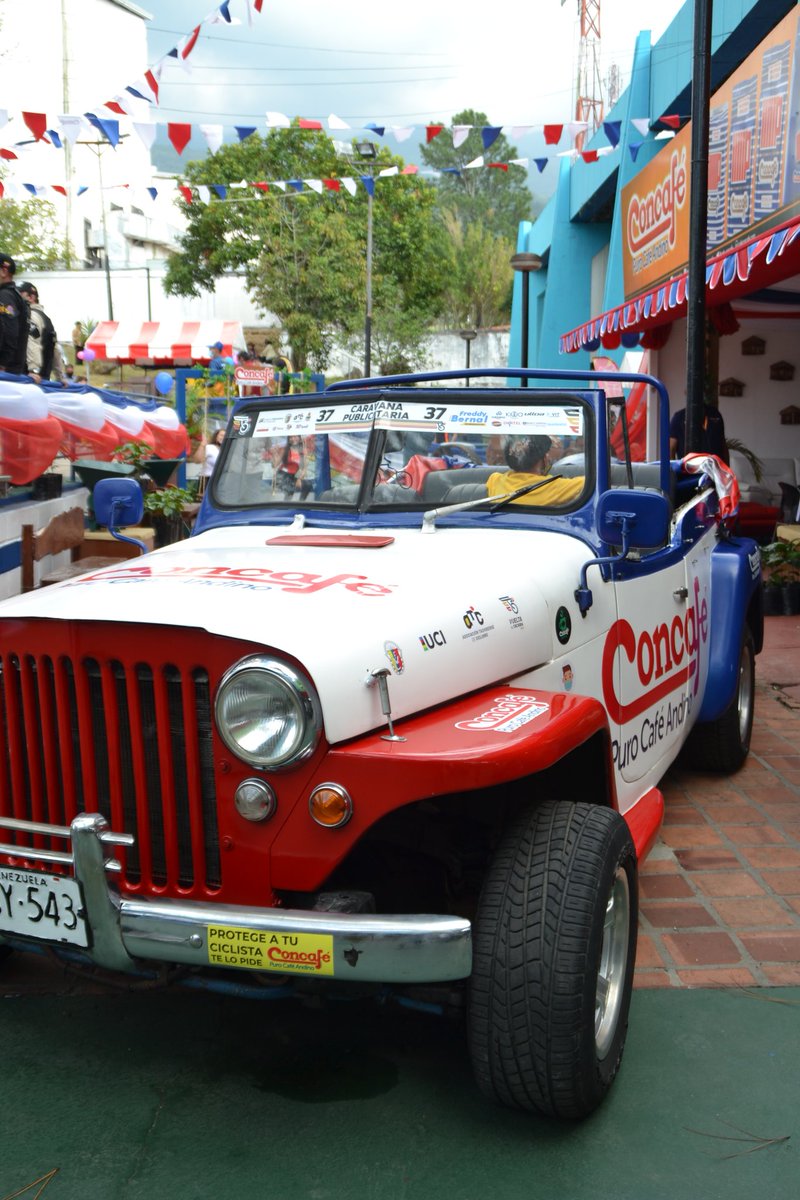 cafe_concafe's tweet photo. En nuestro instagram dejamos la historia de nuestro famoso carrito de Concafé 👇🏻 https://t.co/3H6p8HWcPF https://t.co/xjhoKOvkdI