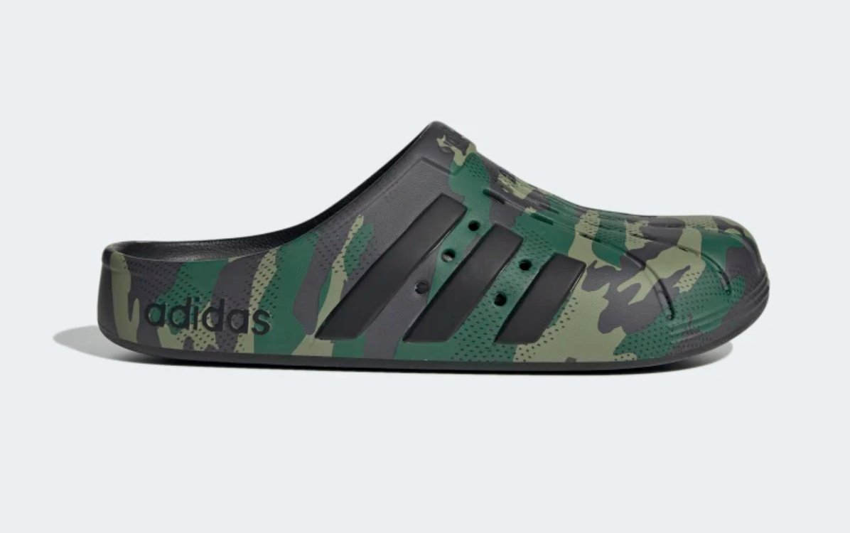 SOLELINKS on Twitter: Ad: NEW adidas Adilette Camo Clogs dropped via adidas  US u003du0026gt; https://t.co/SBzDsRKGhm https://t.co/v17iGFFpmA / Twitter