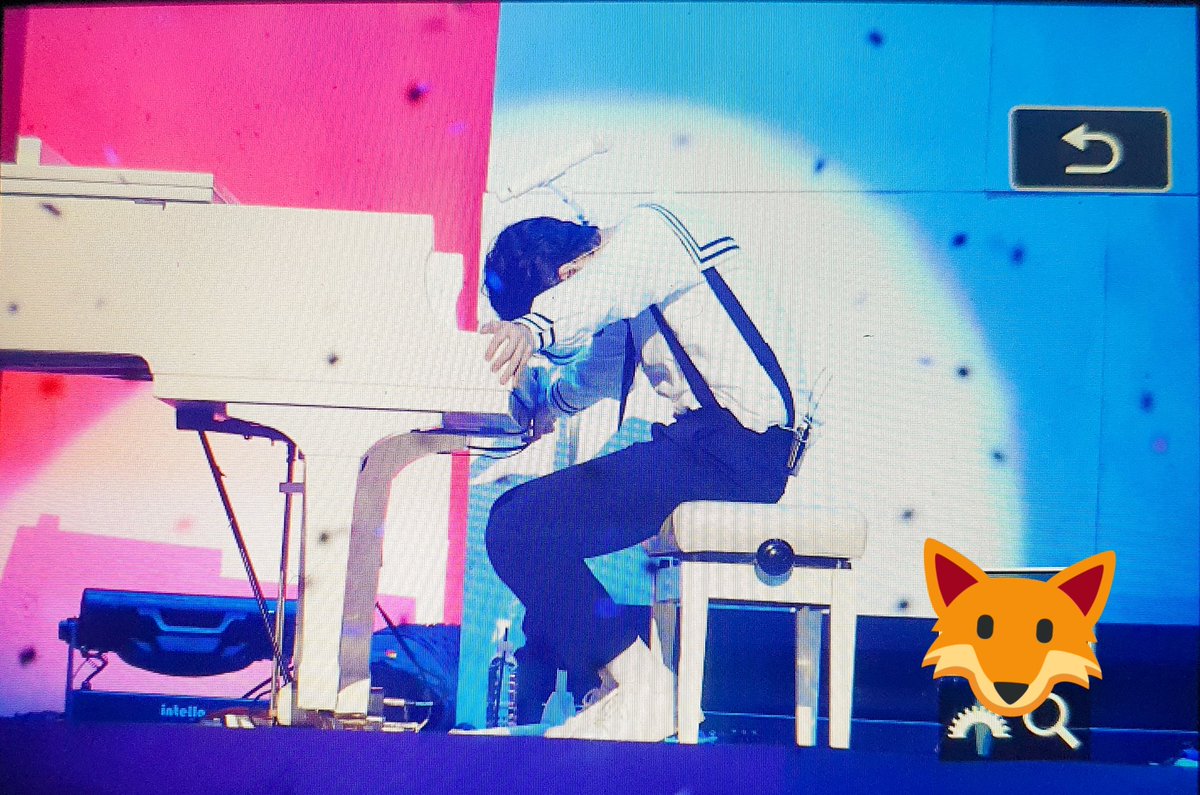 foxstarFORday6's tweet photo. 220327 필모그래피 #원필 

원필아 기다릴게...🍀

#DAY6 #데이식스 #원필 #WONPIL https://t.co/r9OCt1kLEt