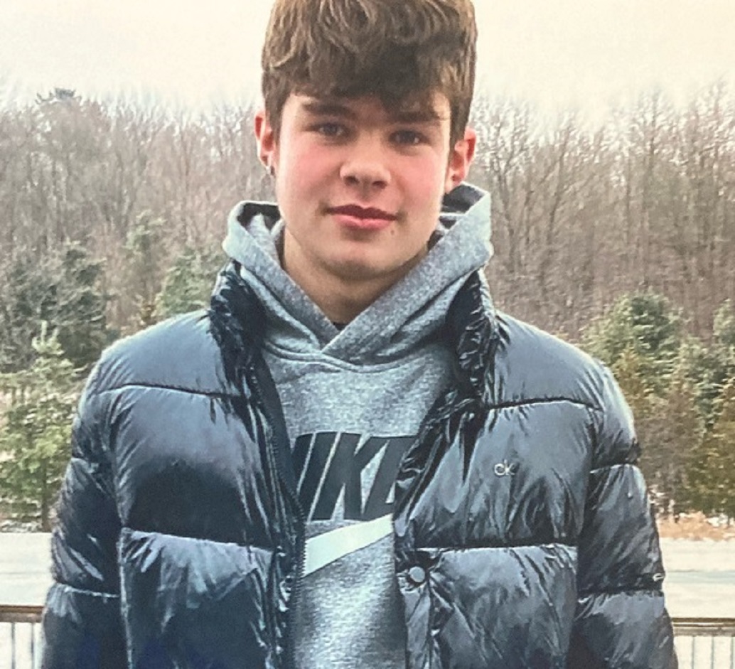 quintenews's tweet photo. Missing Kingston teen
STORY HERE - https://t.co/jYXYDDaSSC https://t.co/dGyTvsA9ow