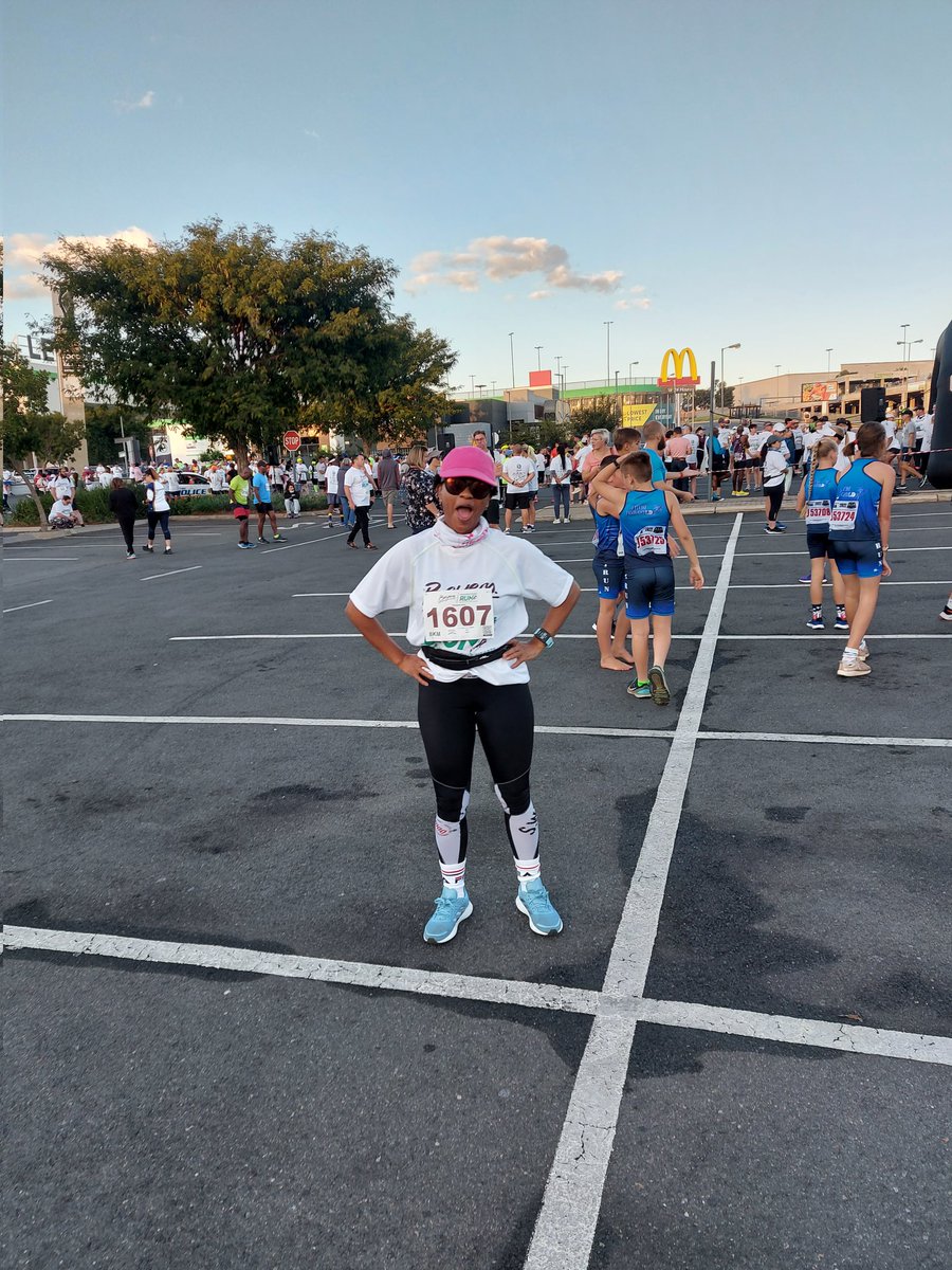 mshlengiwepearl's tweet photo. On this hill I have prayed, cried, smiled and today something beautiful and beyond myself took place. #myfirstrace #8km #greenstonebeyersrun #iwin #runwalkwithus #mytwittwerdiary #RunningWithTumiSole #FetchYourBody2022 https://t.co/i35hXUIM2i