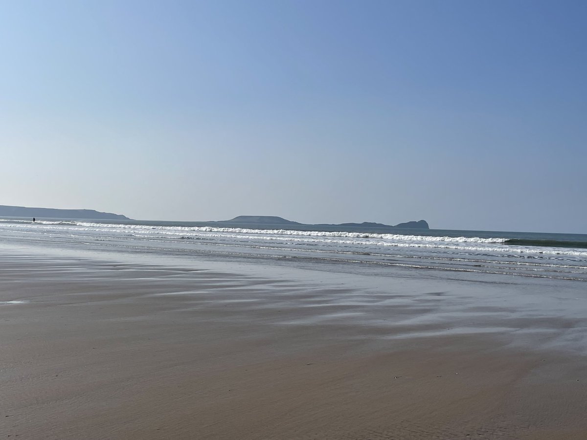 Lovely warm March day in #Llangennith #gower