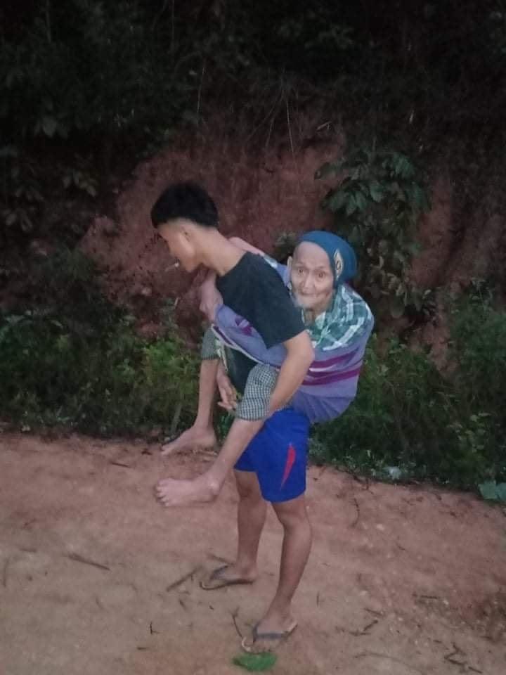 ZawWaiSoe4's tweet photo. The Junta Deployed Air Strike Attack upon  3 villages in Mutraw District 27th March, 2022
#StopViolanceAgainstCivillians
#RejectMilitaryCoup
#WhatsHappeningInMyanmar
#PutinMyanmarMilitaryJuntaCommitCrimeAgainstHumanity https://t.co/adO4c9T2ug
