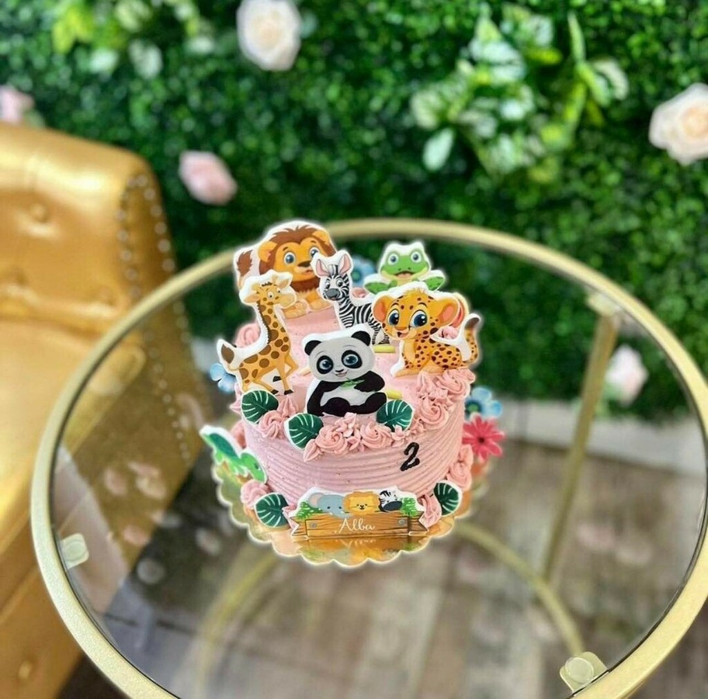 DailyPasteleria's tweet photo. Alba celebra sus dos añitos con todos estos animalitos ✨

Visita nuestra página web 👇
https://t.co/AZgF8uvdVz https://t.co/KF2yGmZDRX https://t.co/Q83DpIk5EG
