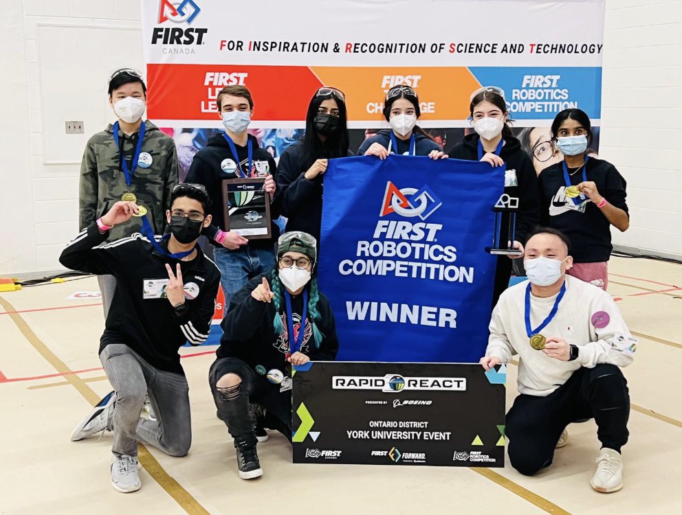 Our first blue banner, great time playing with you <a href="/frc7480/">Machine Mavericks #7480</a> and <a href="/FRC4039/">MakeShift Robotics</a> ❤️