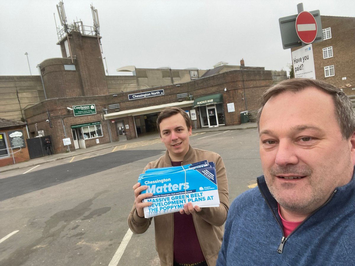Cheering for Chessington this morning. Supporting our brilliant candidates ahead of the local elections on 5th May. #ChessingtonMatters #DemandBetter #VoteConservative