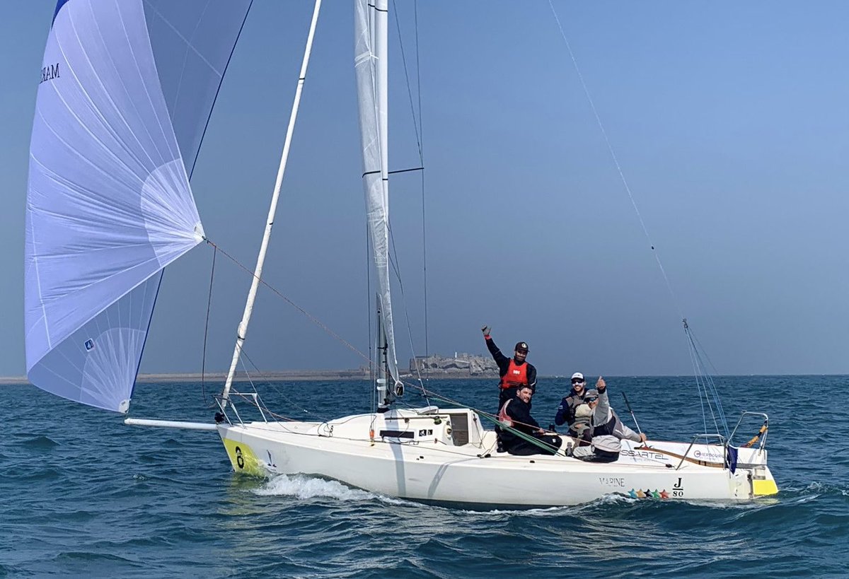 FFVoile's tweet photo. #CFMRO Simon Bertheau remporte la petite finale ! Une belle médaille de bronze pour cet équipage de l’@APCC_Com
En finale, c’est chaud entre Maxime Mesnil et Aurélien Pierroz 2-1…⚔️ https://t.co/pidyKz8hrs