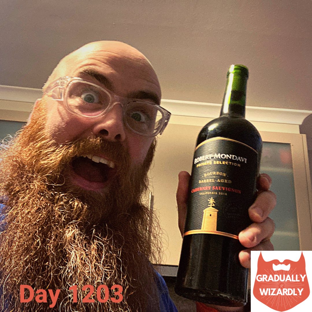GraduallyWizard's tweet photo. Day 1204, hurray! I get to drink this whole bottle to myself! #graduallywizardly #safestyle #mondavi https://t.co/XKaTxwyD0f