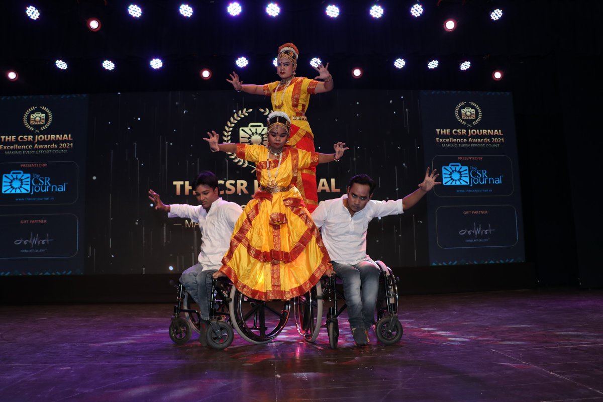 thecsrjournal's tweet photo. A huge shout-out to We Are One, a group of specially-abled performers, who put in an incredible performance at #TCSRJExcellenceAwards2021. Their inspiring performance was a real highlight with an important message for inclusivity in arts.
#IndiaFirst #MakingEveryEffortCount https://t.co/gs8RtUObXI