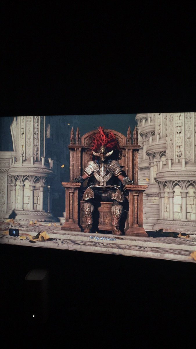 TevRay_'s tweet photo. I became the elden lord!
10/10 game of the year for me
#ELDEN_RING https://t.co/WAKJDLkzmb