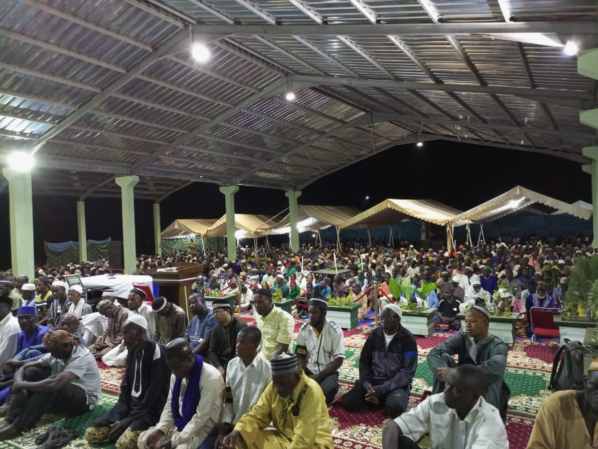 AhmadiyatinMali tweet picture