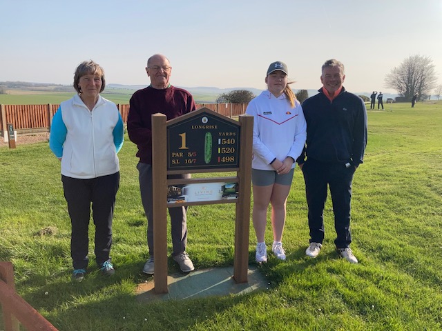 ASHLEYWOODGOLF's tweet photo. Congratulations to Clive Jones & Maxine Palmer for winning the Winter Mixed Knockout Final today beating Colyn & Lilli Horn by 3&1 in a close match!
Well Played Clive & Maxine
#finalwinners
#mixedknockout
#membersclub https://t.co/hYGGGbPRVC