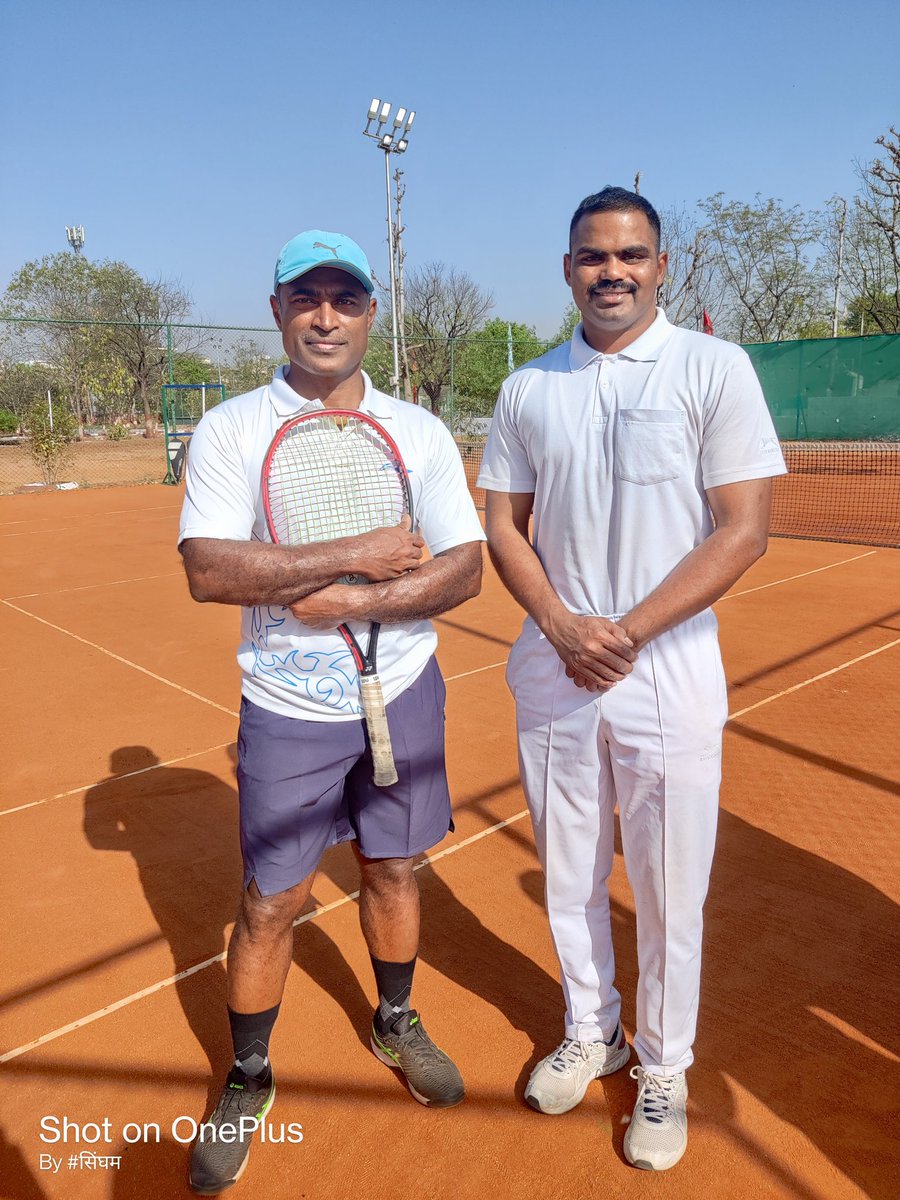 आप करते है दिलों पर राज,
आप सा कोई नहीं है दूसरा हमारा युवराज..👨🏻‍✈️ with ADGP Dinesh MN Sir 👨🏻‍✈️
<a href="/COP_ANKIT/">S. Inspector ANKIT 😊</a> 
<a href="/DineshMNIPS1/">Dinesh MN IPS</a> 
<a href="/RPAjaipur/">Rajasthan Police Academy</a> <a href="/PoliceRajasthan/">Rajasthan Police</a> <a href="/CPDelhi/">CP Delhi #DilKiPolice</a>