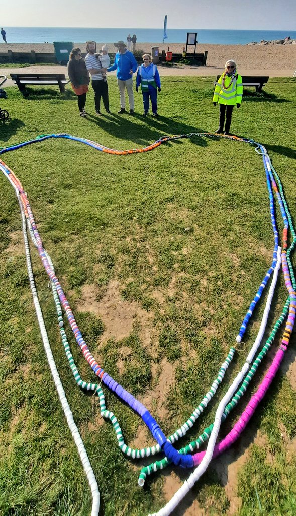 So today we had 41 people (including 11 children) collect 19Kg of waste (including 3Kg of recycling) in just over 1½ hours....

We say thank you to everyone who helped.

#KeepLancingLovely