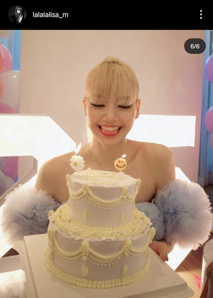 7LFam1's tweet photo. เจ้าหญิงน้อย...HBD🎂

#SuperstarLalisaDay
#LovingLisaDay https://t.co/Mah52pqZQA