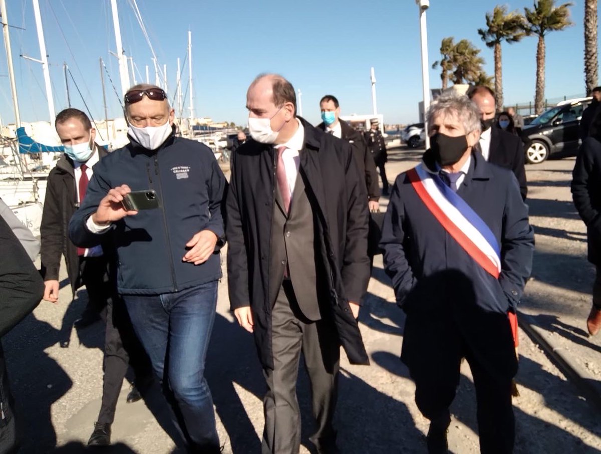 Mericjc's tweet photo. Jean Castex, 1er Ministre à Gruissan pour parler Mer, hébergements flottants de loisirs, requalification des stations et plan littoral 21 #Mygruissan #capsurcroissancebleue #occitanie #Castex https://t.co/8eXEJoKWI2