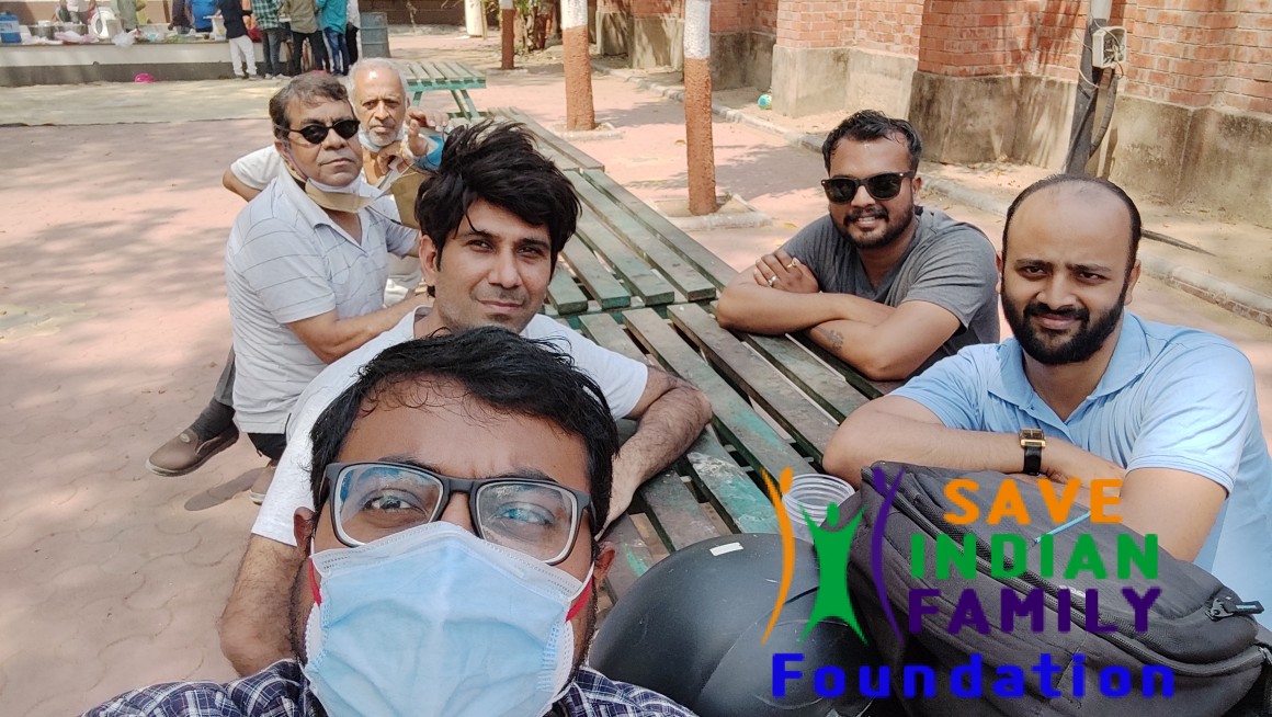 #Vadodara | Gujarat

Members of @RealSIFF meet to discuss the ongoing #MaleGenocide in India due to #GenderBiasedLaws

Discussions on #MaritalRape Judgement from #KarnatakaHighCourt and how it painted every Man as a #BrutalBeast was done.