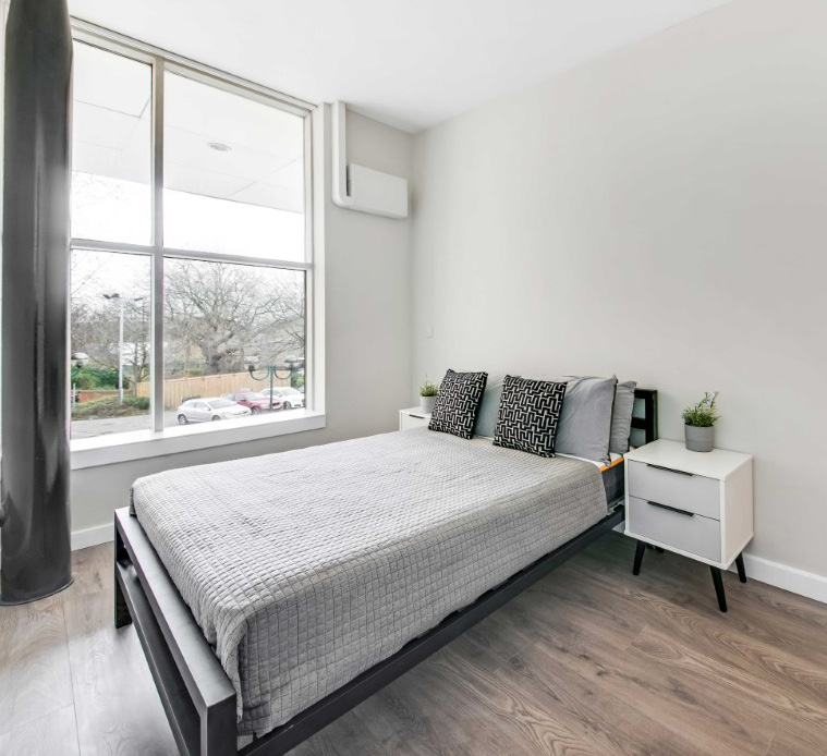 A highly sought after affluent location within the popular city of Bradford. The building contains 3 floors with a central courtyard communal area. The development will be complemented by a Costa Coffee shop.

Get in touch to get early access.