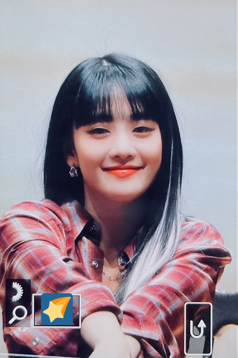 220327

#여자아이들        #GIDLE        #G_I_DLE #아이들 #민니 #MINNIE #I_NEVER_DIE   #TOMBOY