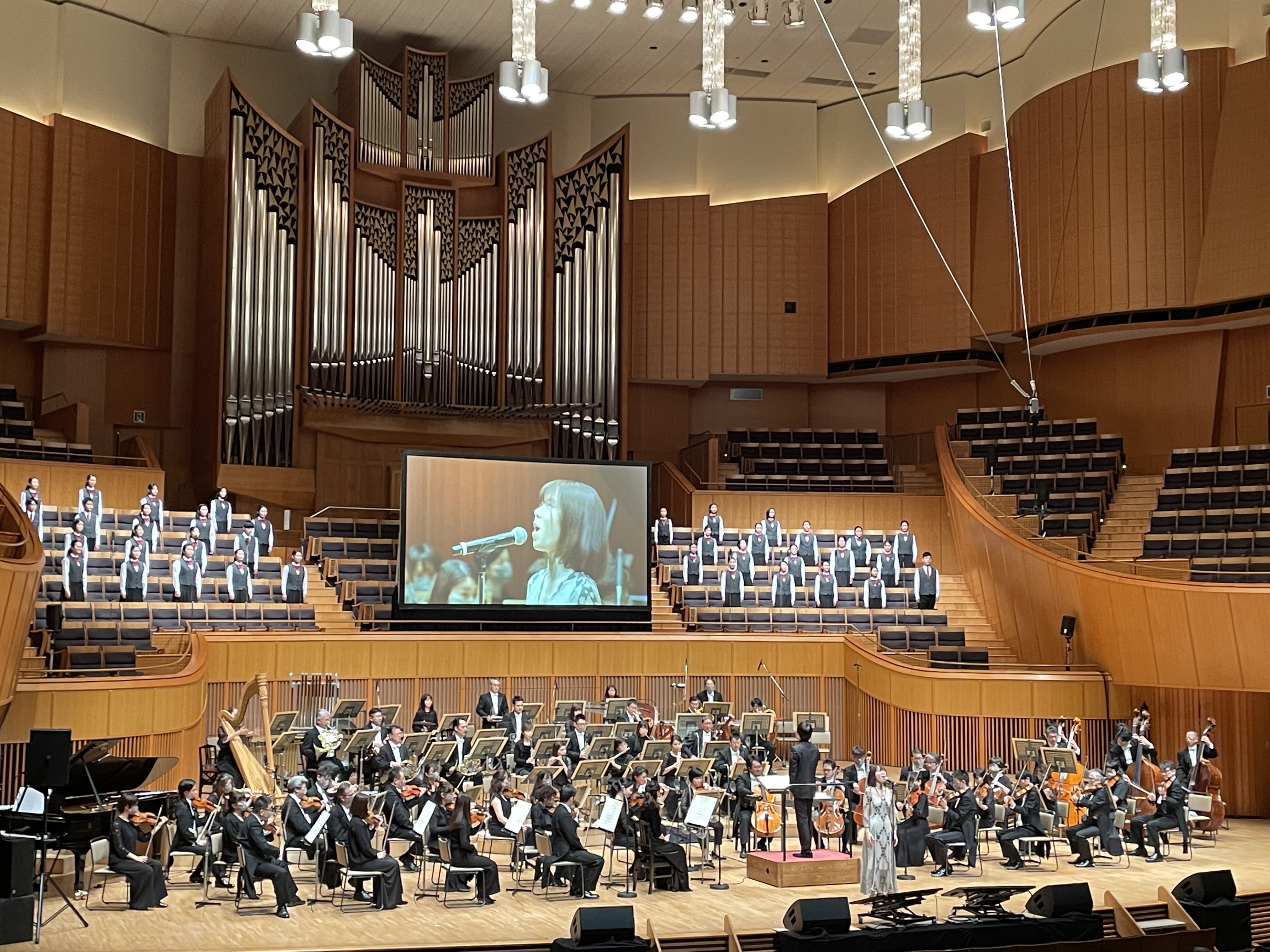 札幌交響楽団50年史