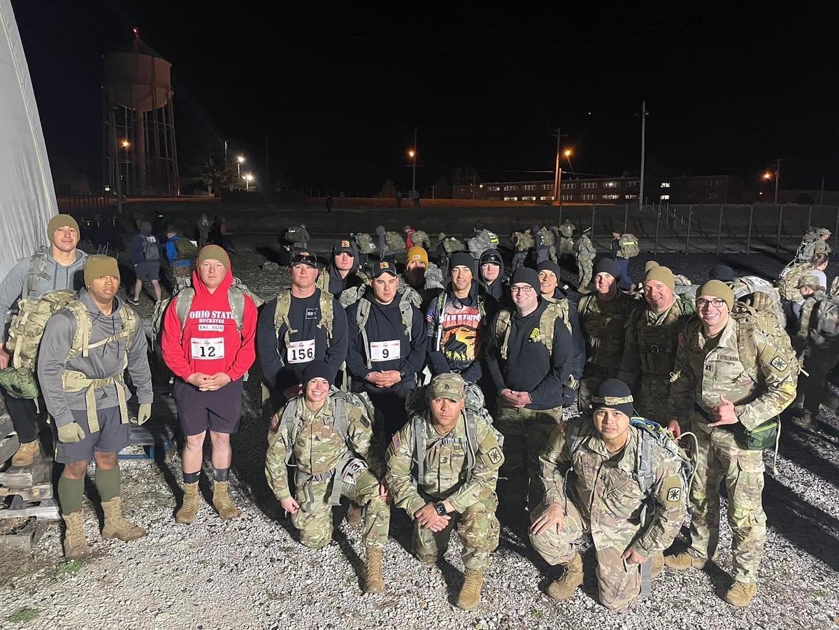 G6_795th's tweet photo. 795th MP BN cadre participated in the Bataan Memorial Death March hosted by @787MPCdr! Thank you to the cadre that volunteered for the water points! Send Me! 
@TRADOC @CMDTArmyMPs @MPRAONLINE @MSCoECG @G7_795_MP @E795thMPBN @Delta_795 @CdrAlpha795 @B795Bulldogs @CComanches https://t.co/wOksDzkM2t