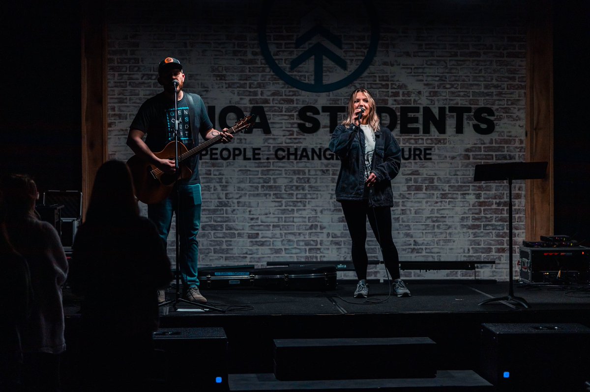 StudentsGenoa's tweet photo. Hey hey Genoa Students! Come hang with us this morning! 😎
.
.
#sunday #church #genoachurch #genoastudents #student #studentlife #pastor #youth #youthministry #Christian #Jesus #Jesuslovesyou #believer #worship #praise https://t.co/J0saHo5oO3