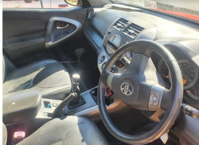 Recent Toyota Rav 4 available for sale

Manual Transmission 
Diesel Engine
Ex UK
Mileage 134K
Very Clean in and out

Asking price - $10 000. Dm if interested ☺️

Like and Rt