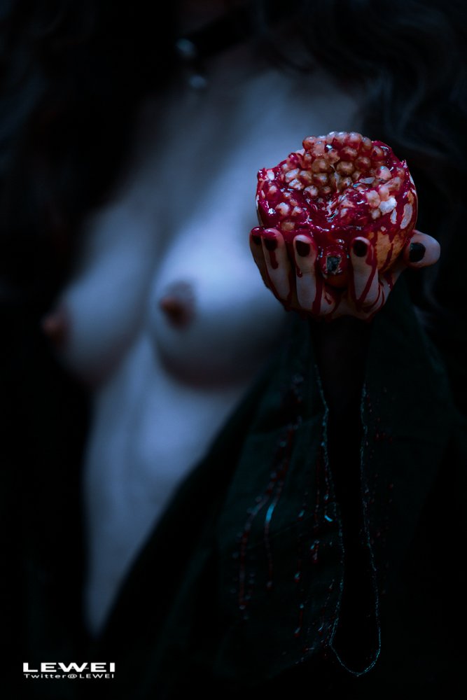 #Vampiregirl (组图3)～
吸血鬼女孩～出镜:Mandy
#LEWEI #Vampire #广州约拍 #捆绑 #废墟 #BabyArt #ChinaArt #ChinaBondage
各类主题创作拍摄欢迎私我约拍～
投稿：
@Fengsiyuan
@CikilikeA
@tbzt3623 https://t.co/iksdq0lmp4