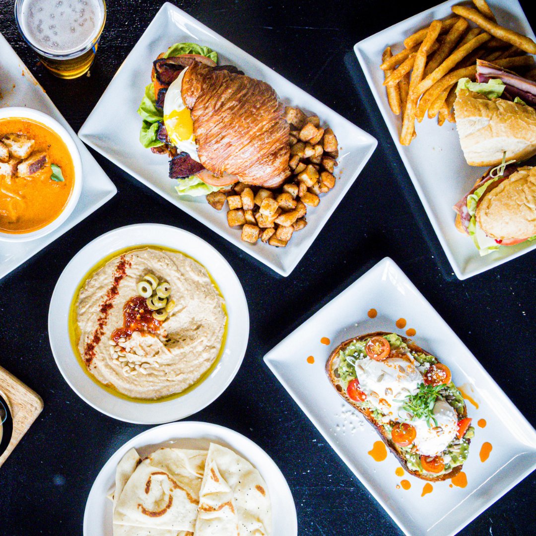 If you haven't been over for a Sunday Brunch yet, make some time! From croissant sandwiches to poached egg avocado toast, we have something for everyone. 🥑🥐 Try one of our dishes from 11am to 3pm today!