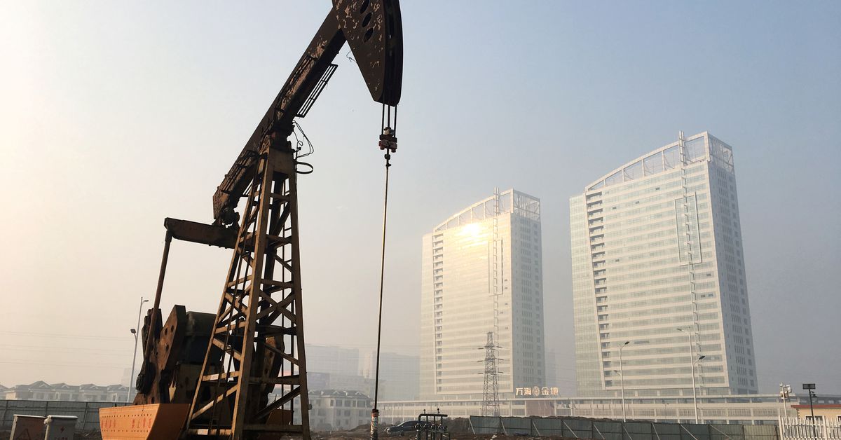 China's Sinopec plans its biggest capital expenditure in history reut.rs/3uQpNzl
