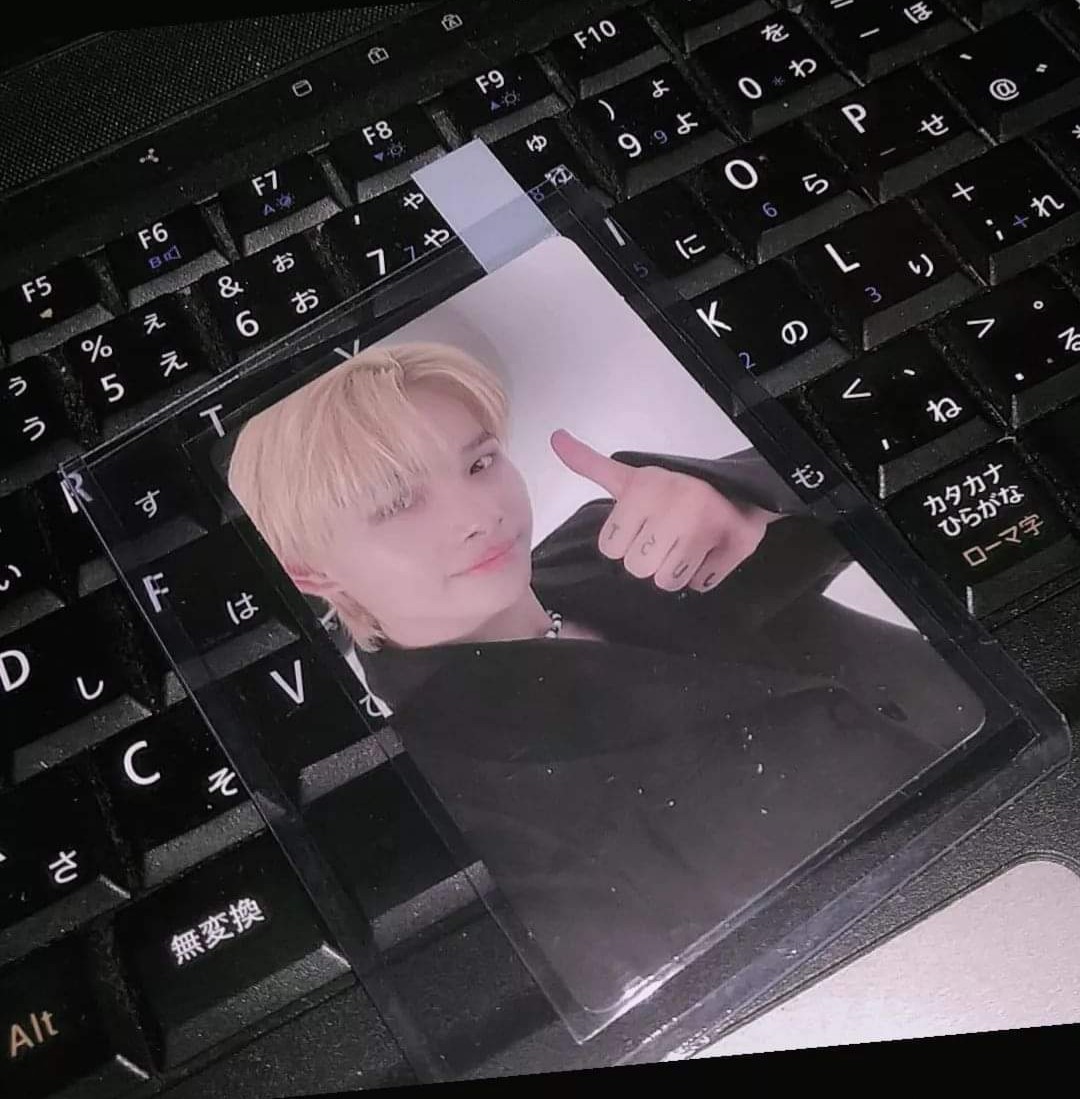 0chaee_'s tweet photo. hi @woniveoirse thankyousomuch po for trading with me and letting me adopt your pc^^ https://t.co/Otx18fuE2I