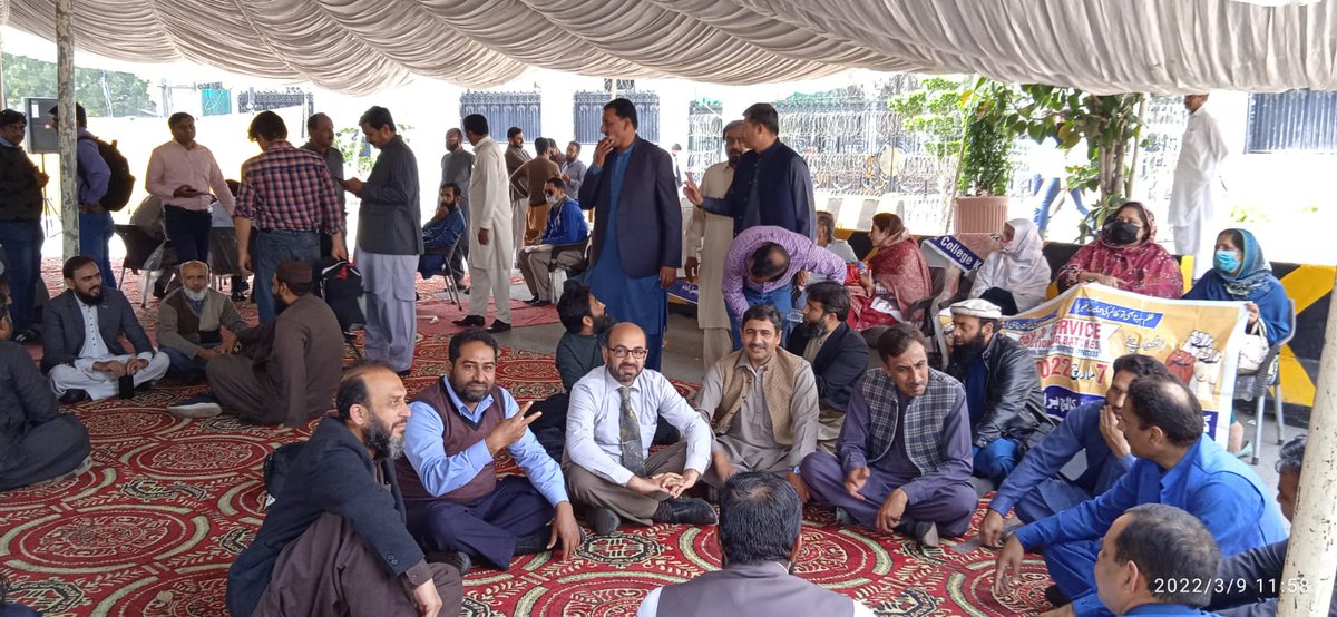 CplaPunjab's tweet photo. #نکلو_پاکستان_کی_خاطر اور #UniteForRights https://t.co/uPa98usYG4