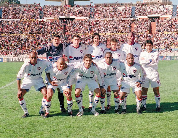 X \ Uruguay Football ENG على X: 2004 - Danubio Uruguayan league champions  for the 2nd time • Final: 1-0 v. Nacional 🥇 • Clausura: 🥇 • Sudamericana:  Preliminary 🔻🇺🇾 League Winners🔻