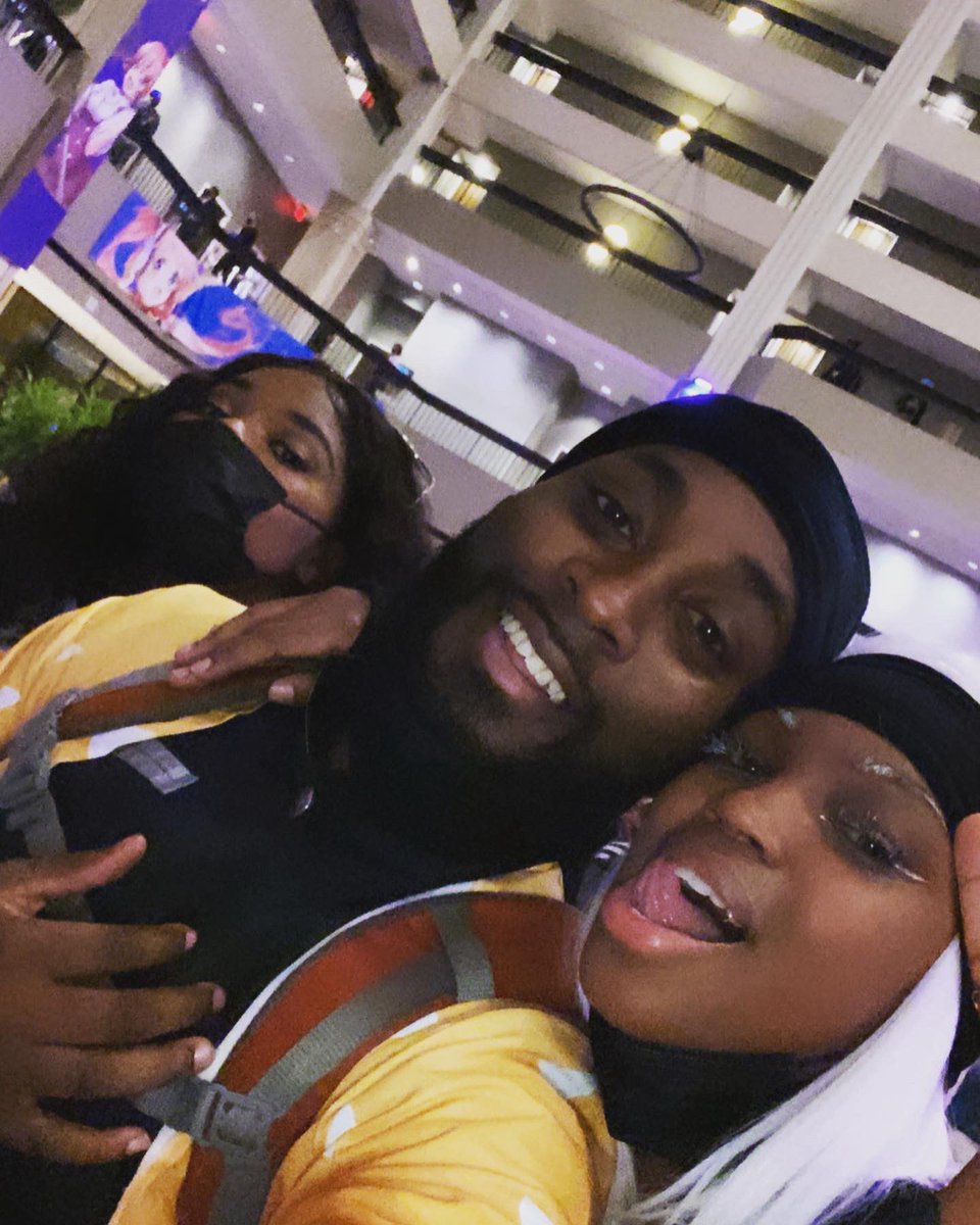 MrParis_Tokyo's tweet photo. ⚡️Mood when you know it’s almost con season!⚡️

What cons are you planning to attend this year? Here’s my list below:

Momocon
Blerdcon
Dreamcon
Dragoncon
NYCC
AnimeNYC
AWA https://t.co/W2ewYFssQf